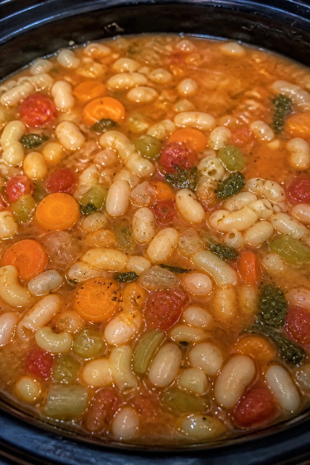 Slow Cooker Minestrone with White Beans and Pasta