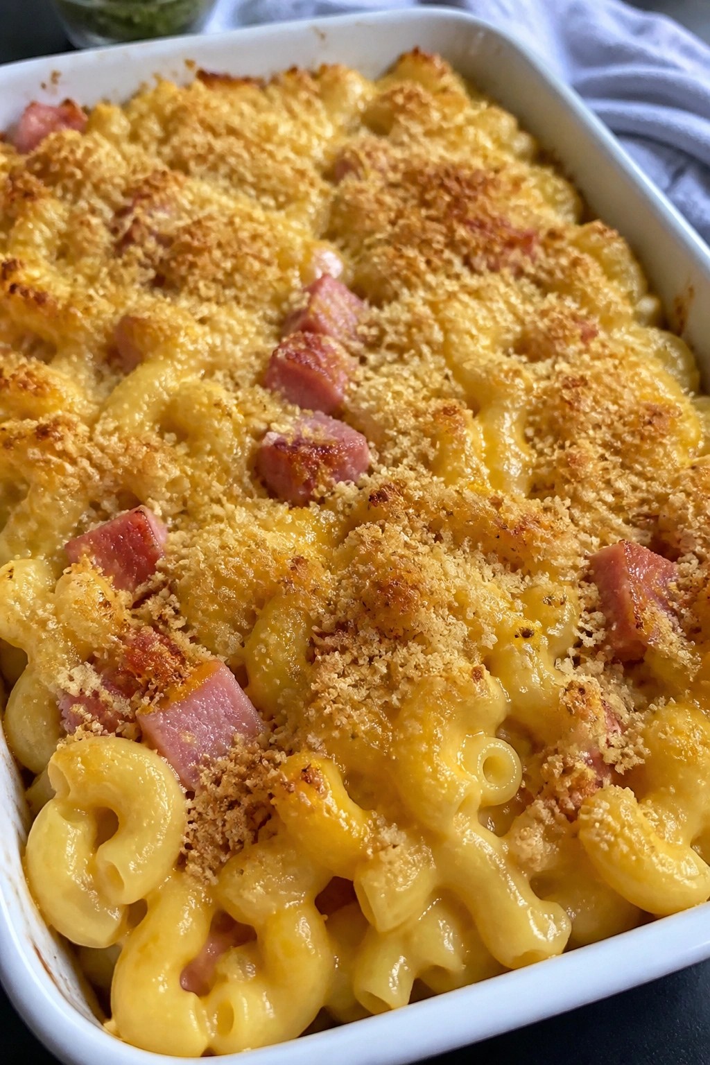 Baked Macaroni and Cheese with Smoked Ham