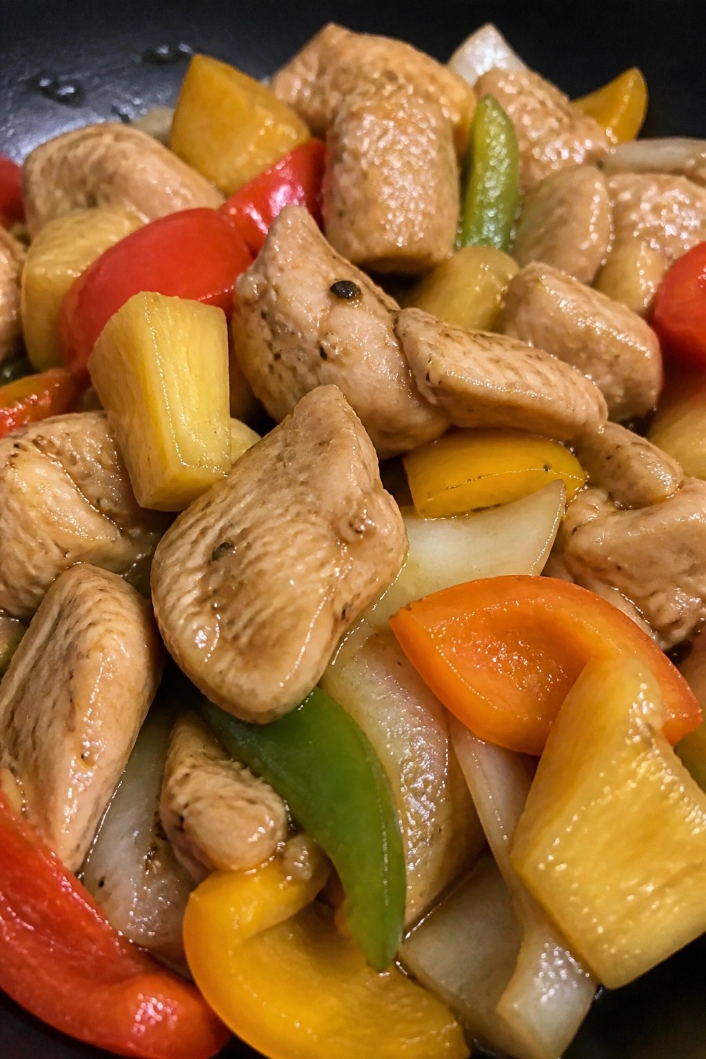 Crockpot Hawaiian Pineapple Chicken Thighs with Bell Peppers