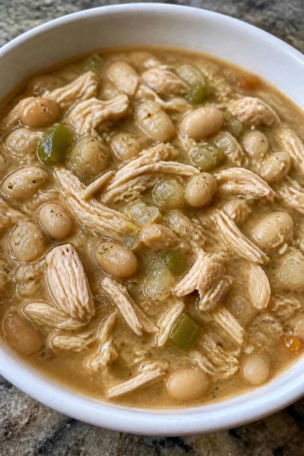 Hearty Crockpot White Bean Chicken Chili