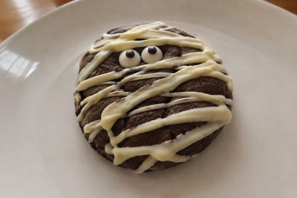 11 Easy Halloween Desserts Ready in Minutes