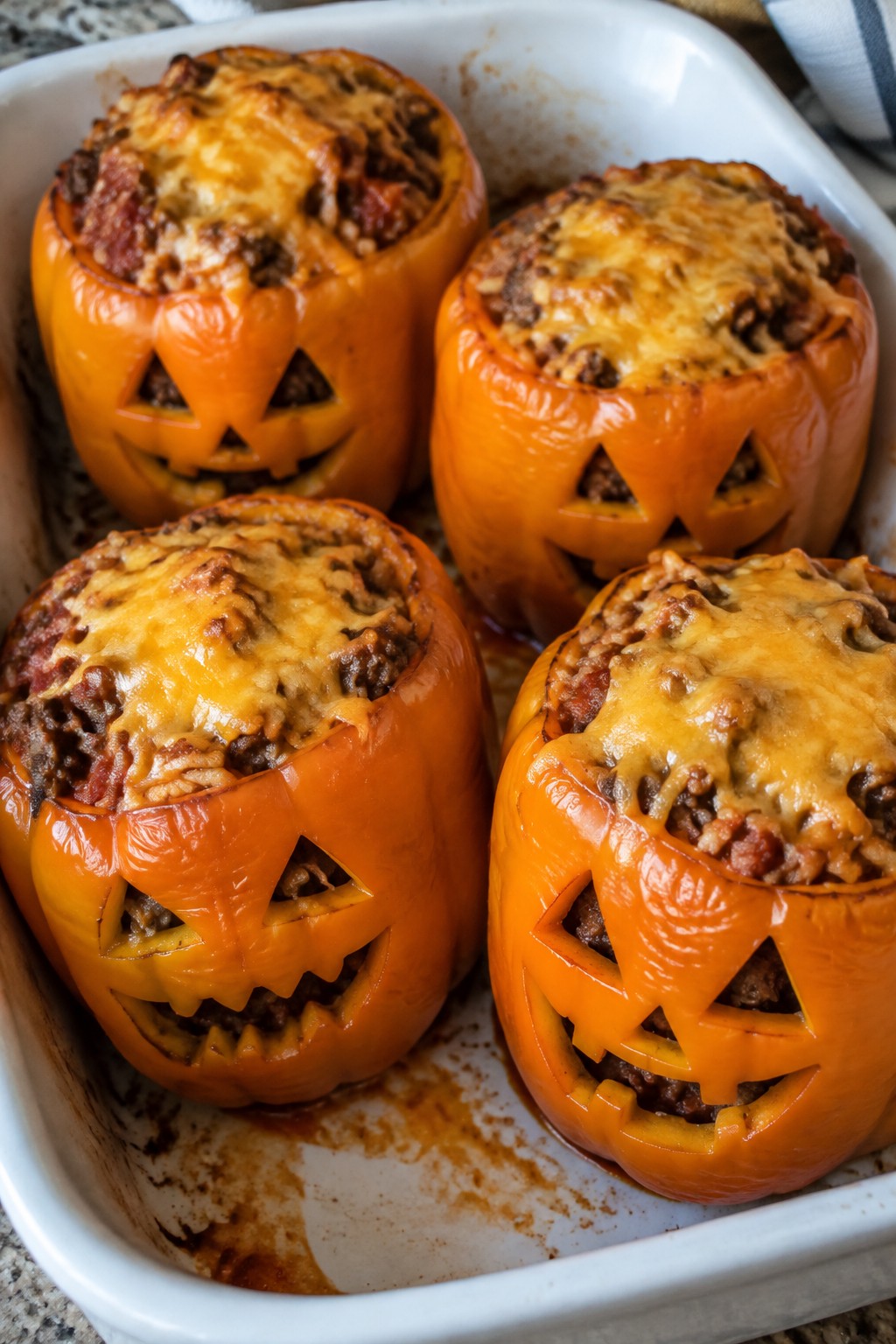 Jack-o'-Lantern Stuffed Peppers with Rice and Beef