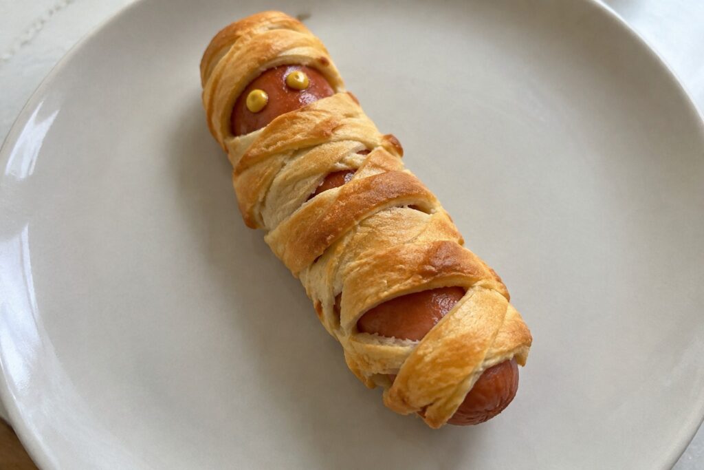 13 Easy Halloween Food Ideas Adults Can Make Quickly