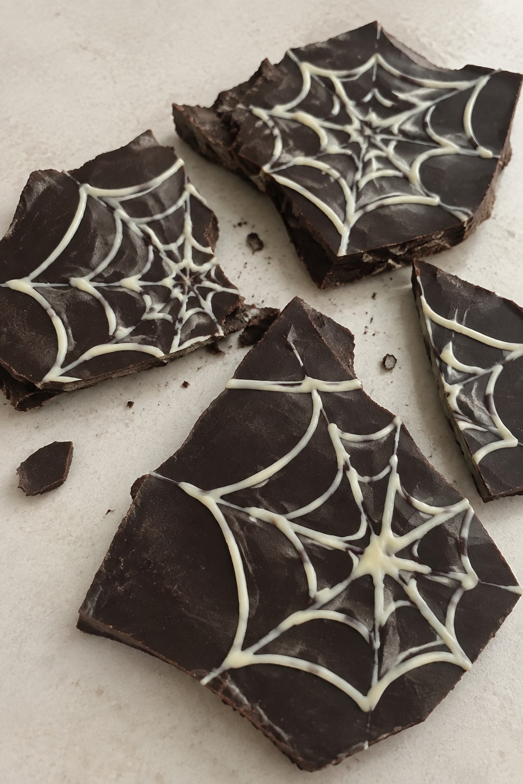 No-Bake Spiderweb Chocolate Bark