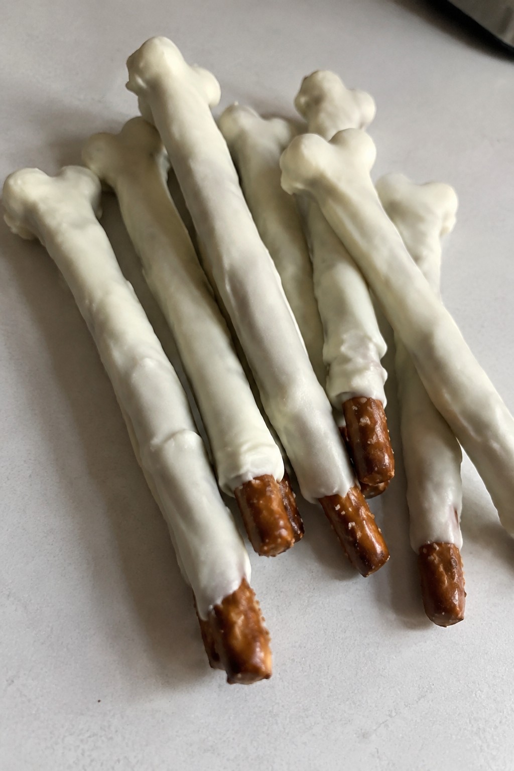 Skeleton Bone White Chocolate Pretzel Rods