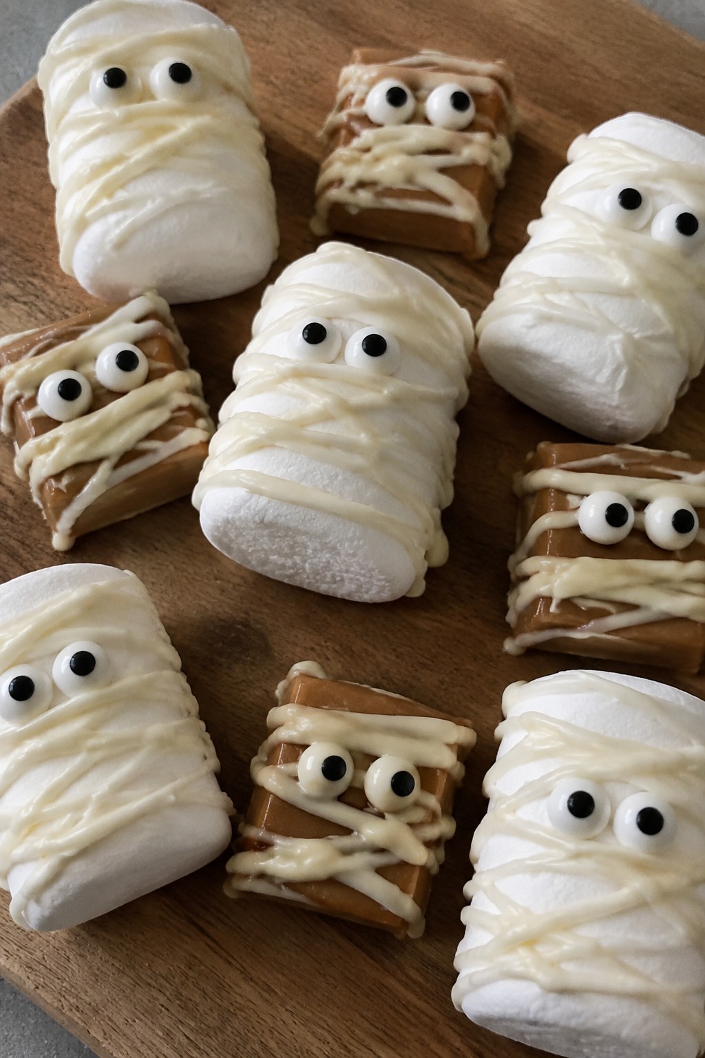 Mummy Wrapped Toffee and Marshmallow Board