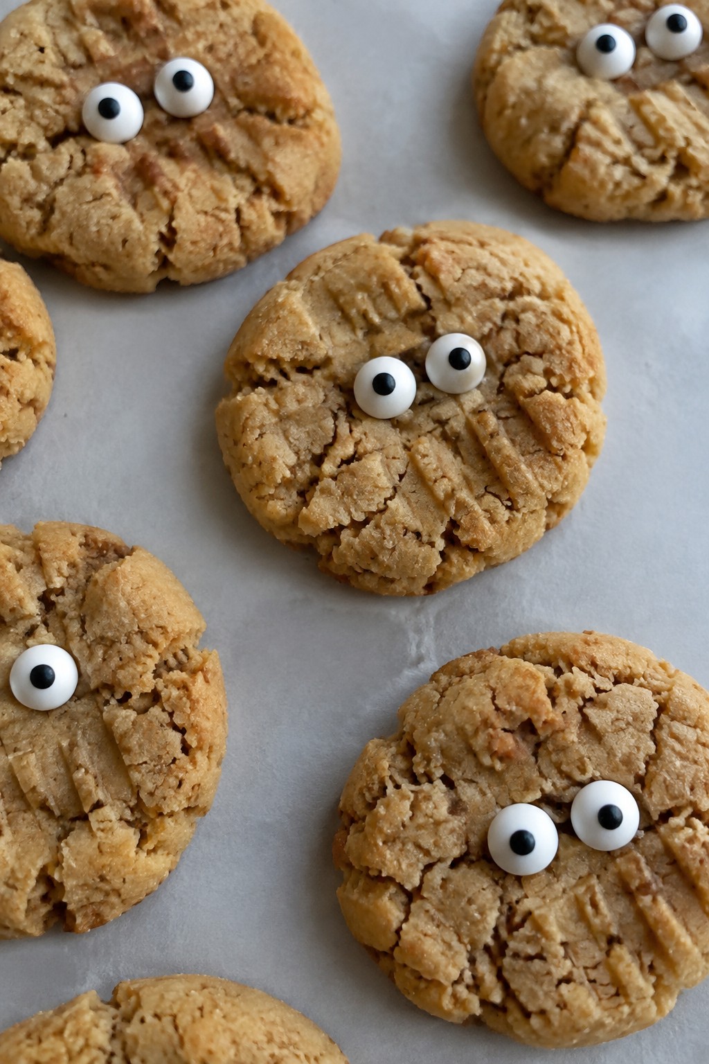 Peanut Butter Spider Eye Cookies