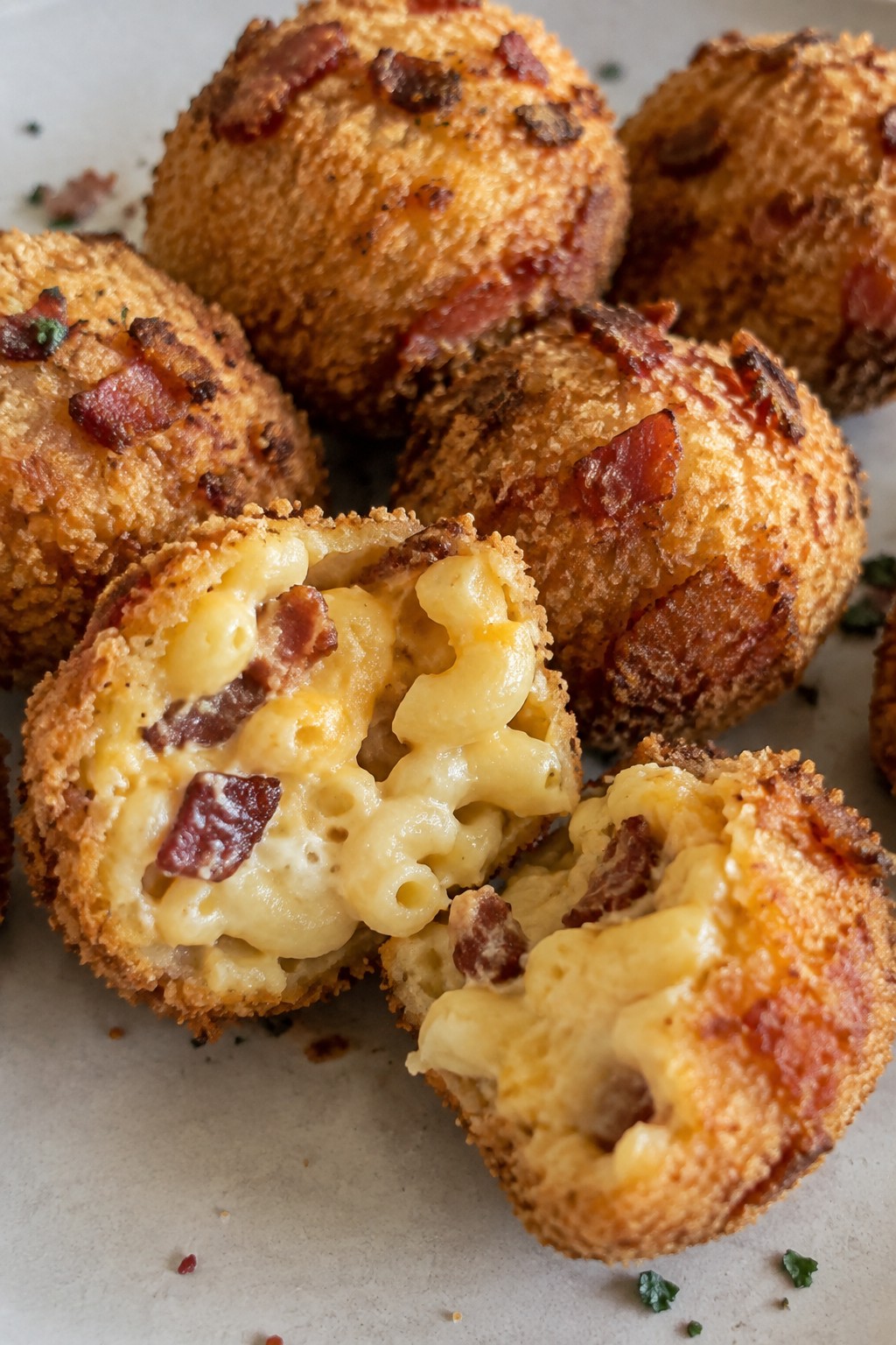 Truffle Mac and Cheese Bites with Crispy Pancetta