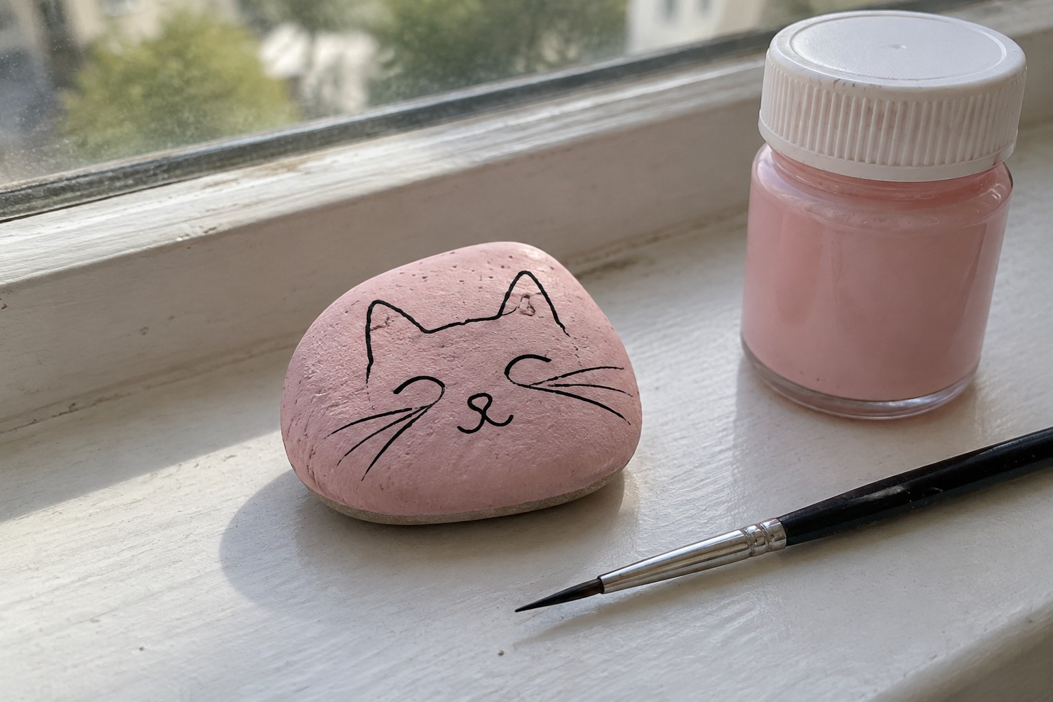 22 Easy Things To Paint On Small Rocks Using One-Line Doodles