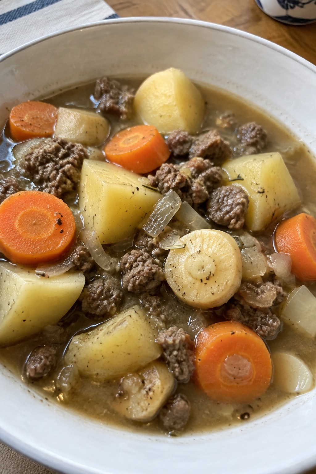 Classic Slow-Simmered Hamburger Potato Stew with Carrots and Parsnips